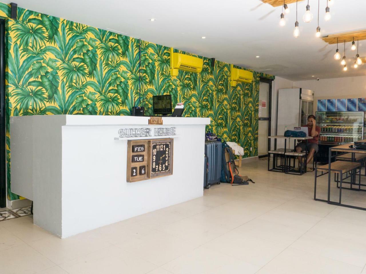 Oyo 90121 Summer House Bed & Cafe Kuala Lumpur Exterior foto